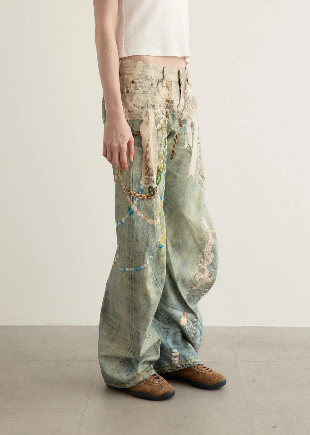 2006 Relaxed Fit Jeans Go To Outfit