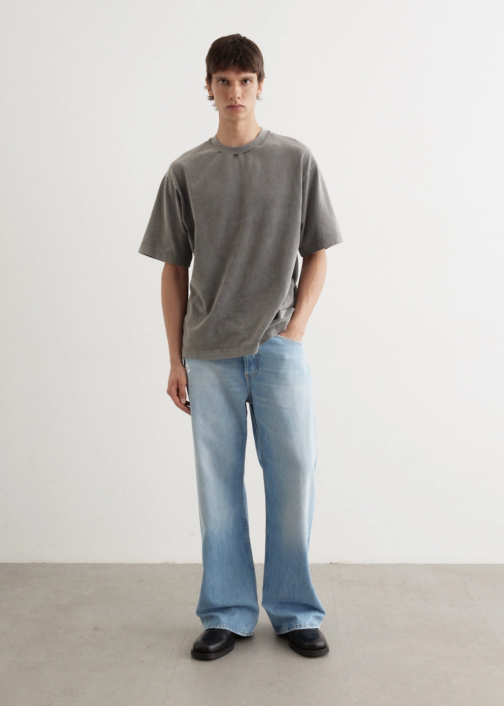 2021M Light Blue Vintage Jeans Travel Ready