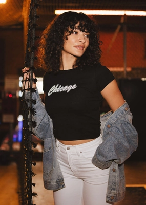 90's Chicago Baby Tee - Black slim fit Hidden Pocket Design