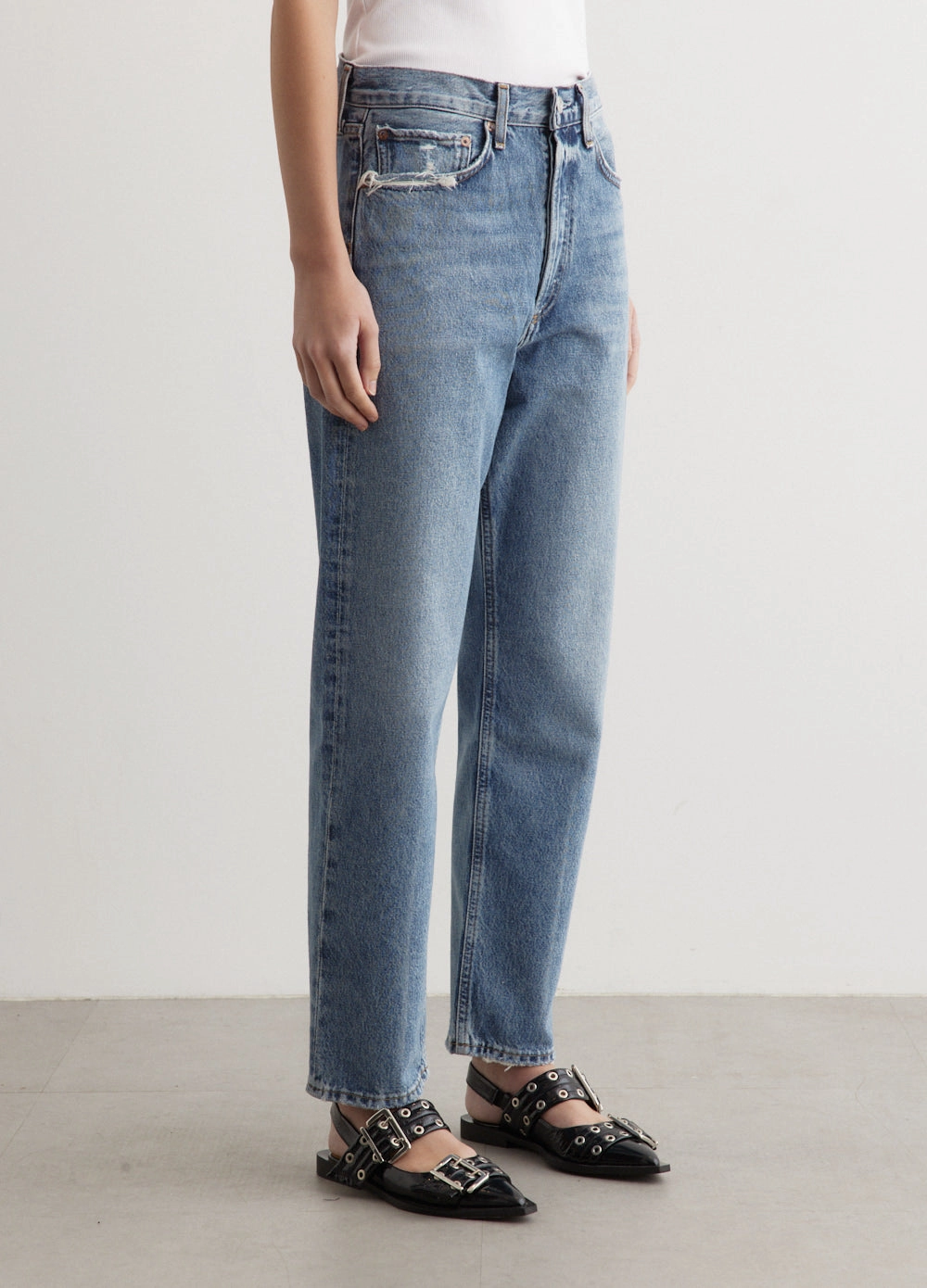Sustainable Manufacturing Laidback Style 90's Mid Rise Straight Jeans