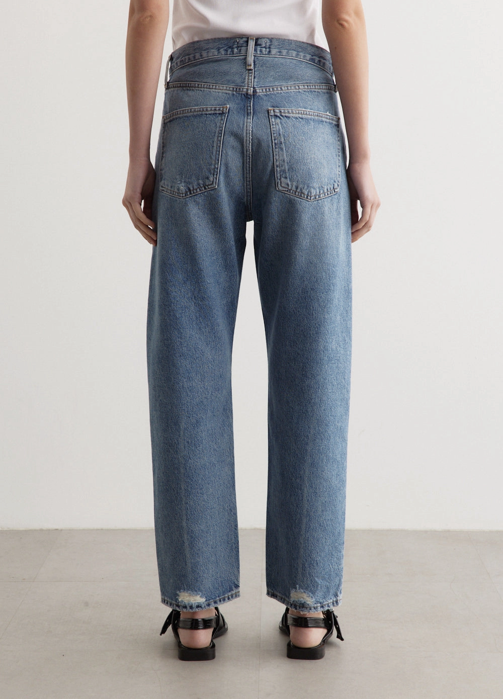90's Mid Rise Straight Jeans Everyday Fashion Wide Leg Silhouette