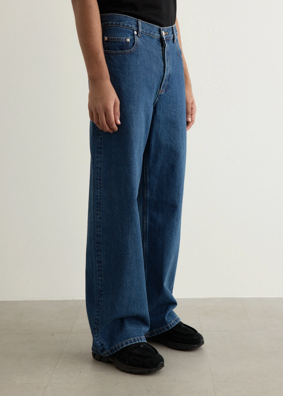 Aaron Jeans Lifestyle Choice