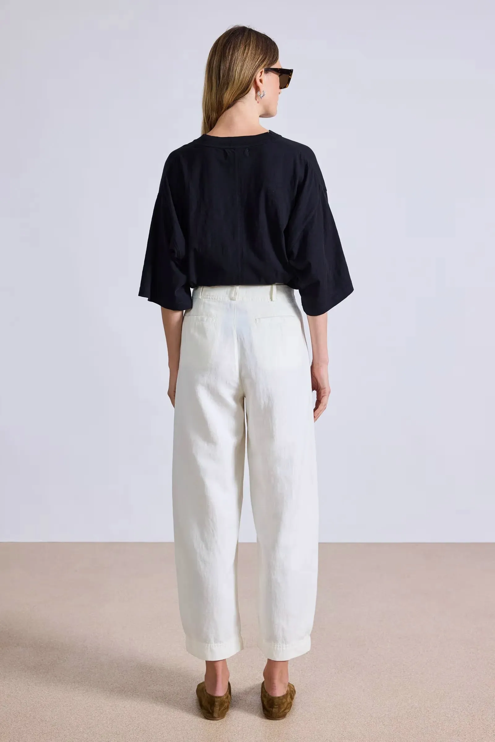 Effortless Fit Soft Texture Petite Bari Crop Trouser