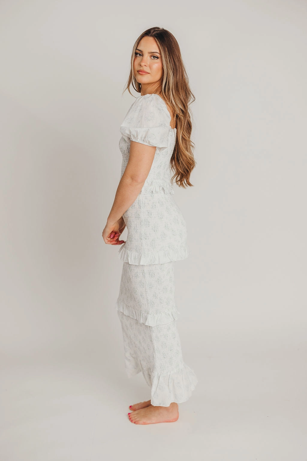 Cozy Tones Ada Smocked Dress in Blue Floral- Bump Friendly & Inclusive Sizing (S-3XL) *Final-Sale*