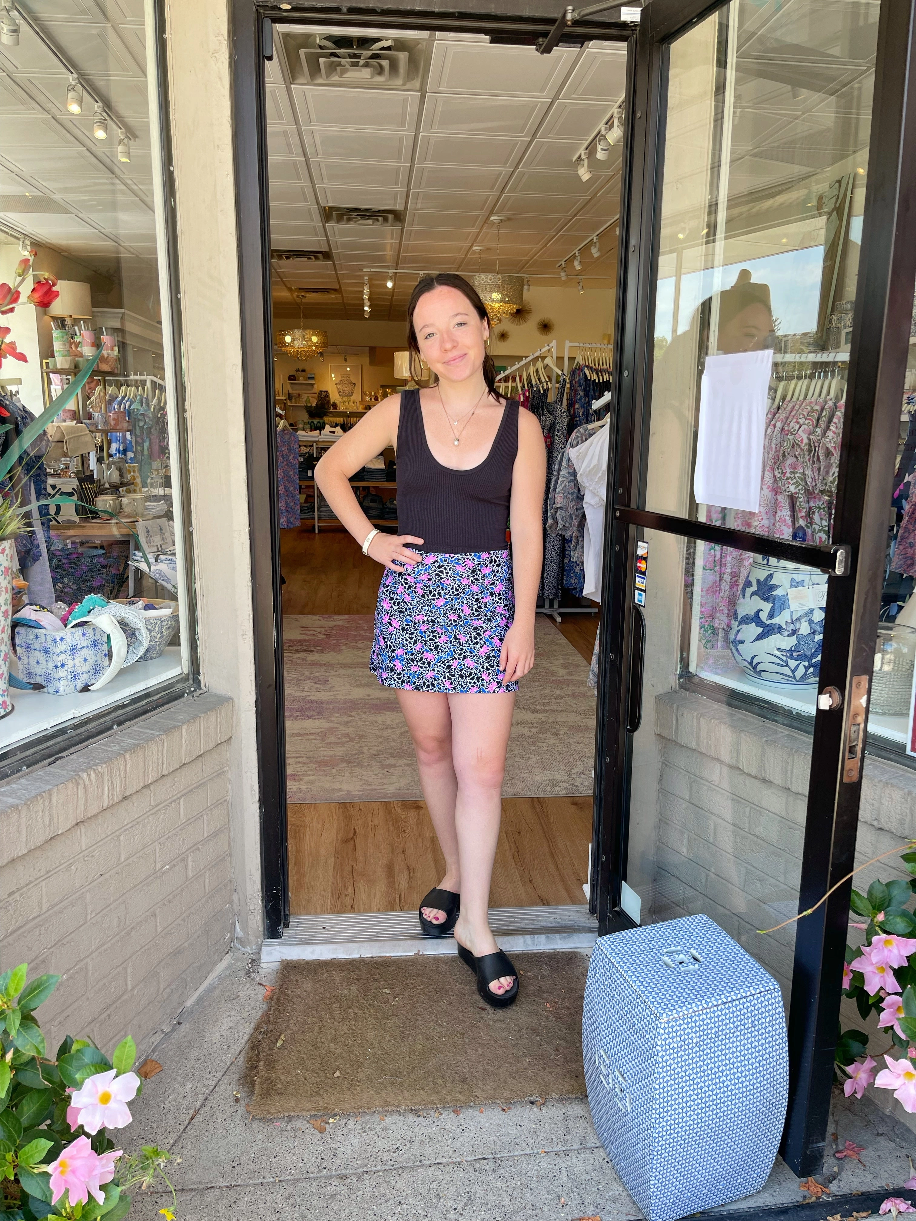 Razi Skort Scaevola Orchid/Black Flexible Hemline Low Profile Seaming