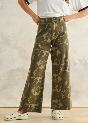 Aimee Lou Camo Print Pants SecureCargoPockets Weekend Comfort