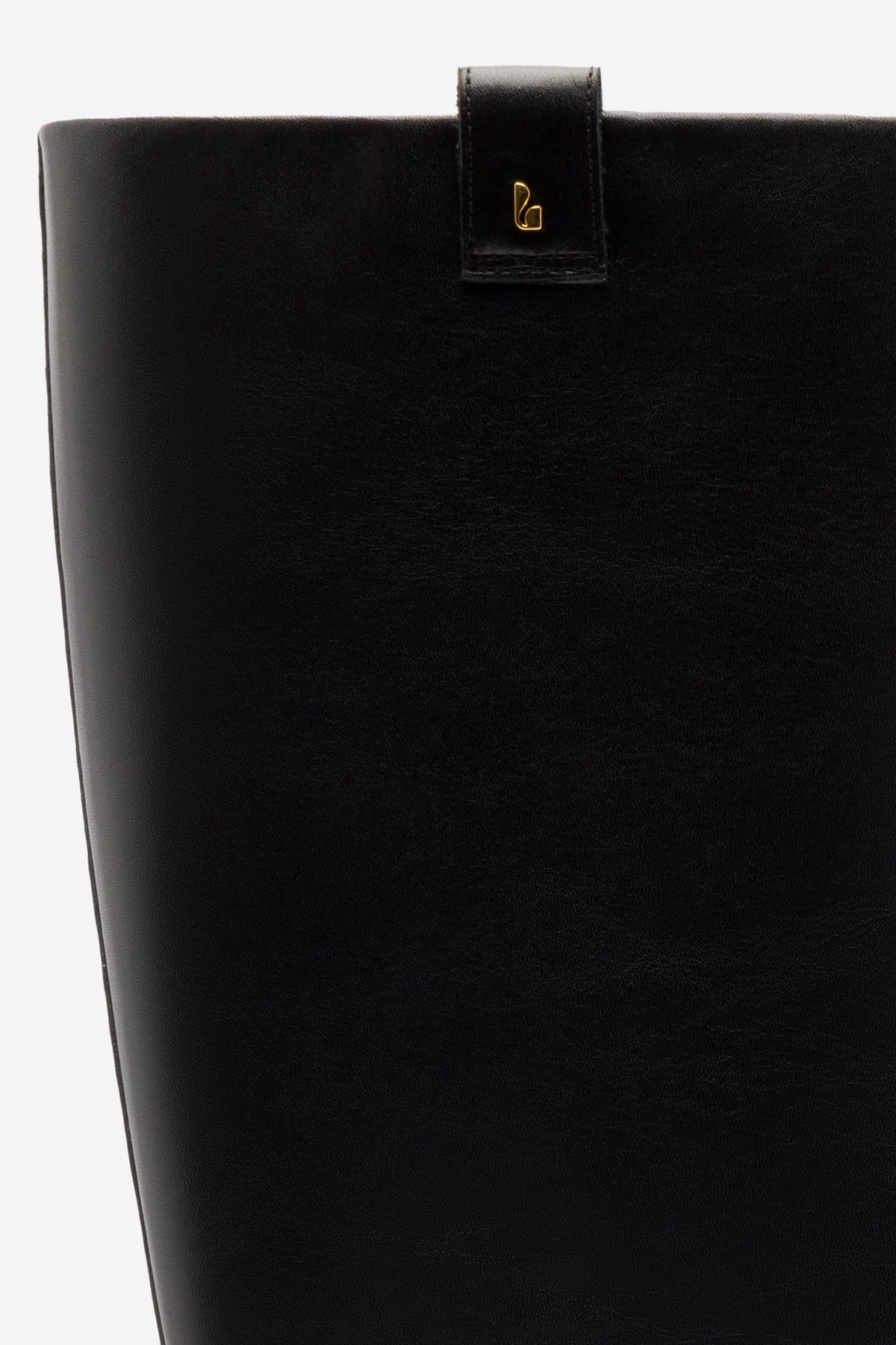 Alexis Flat Boot In Black Leather Urban Commute Outdoor Essential