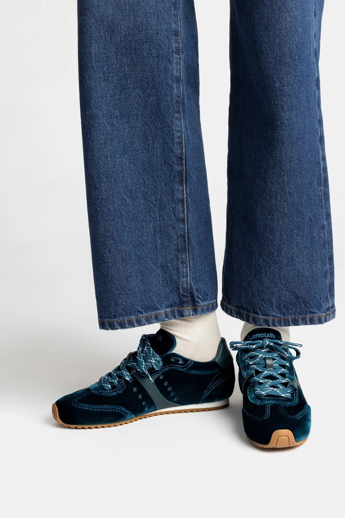 Slim Shape OrthoticFriendly Stella Sneaker In Deepsea Velvet