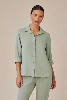 Shirt Tail Button Down TaglessLabel DoubleNeedle Stitching