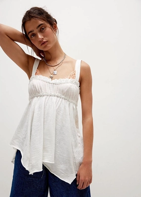 Amaryllis Tank - Ivory Trendy Sweater