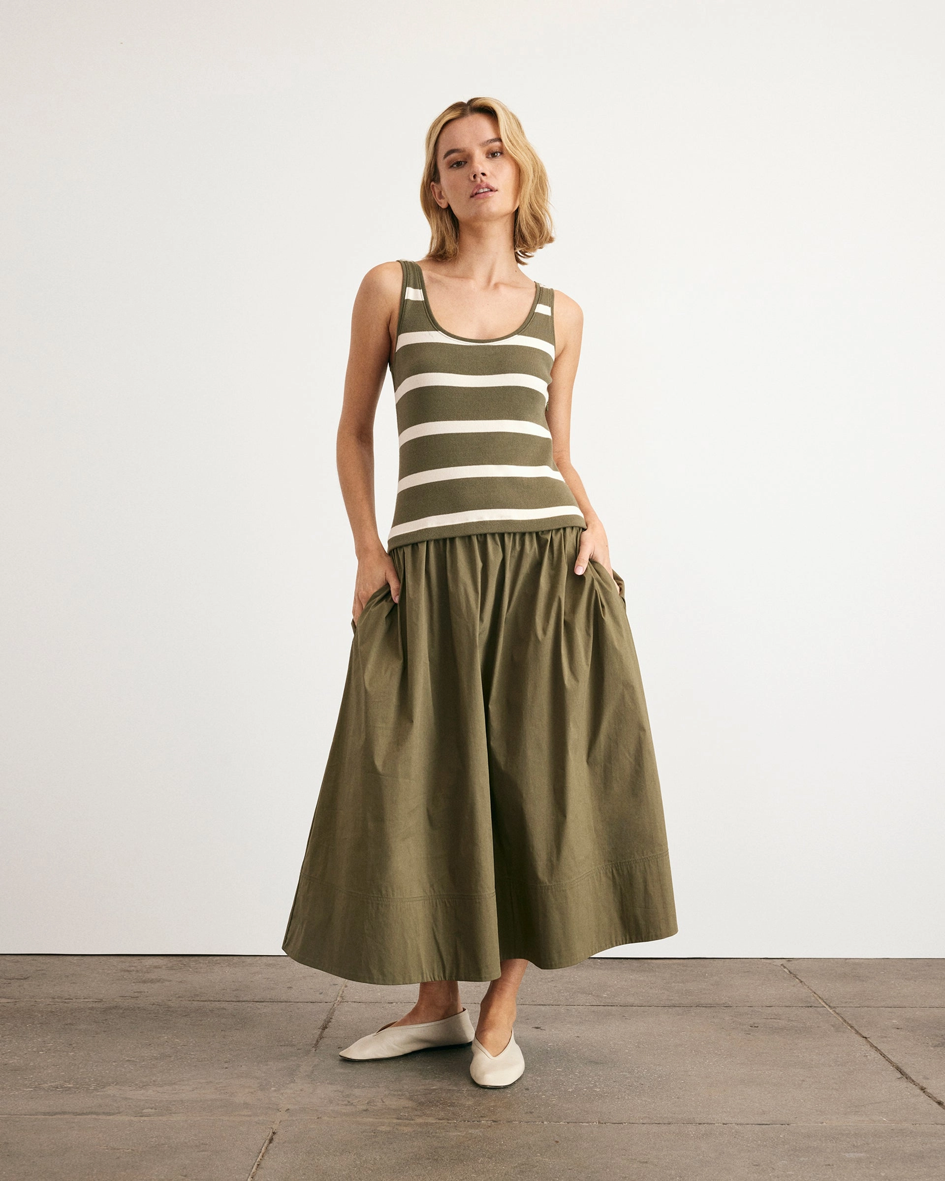 Amber Dress Ultra Fine Gauge Ventilation Panel Design