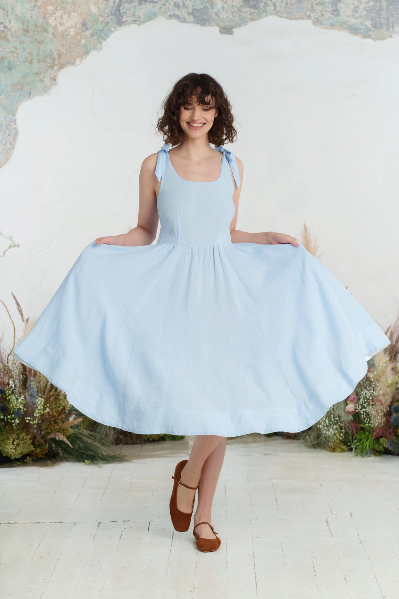 Hidden-Pocket Amelia Dress, Sleeveless