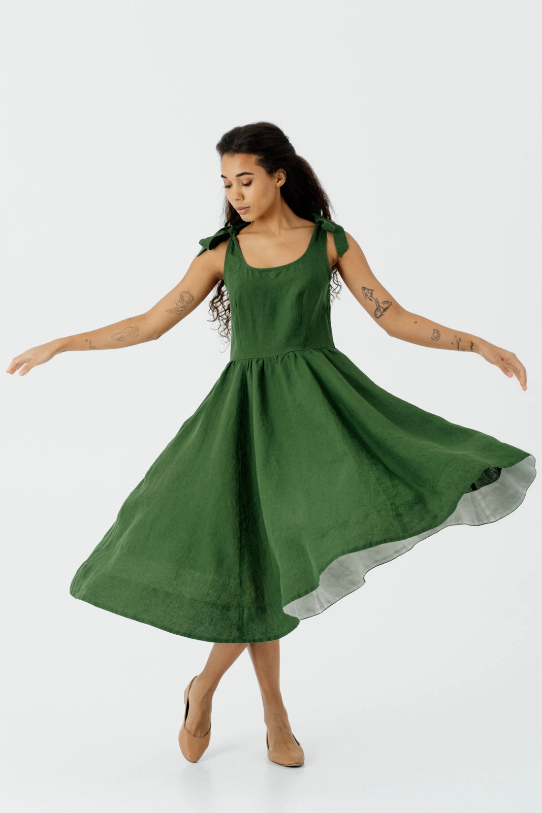 Amelia Dress, Sleeveless Effortless Style