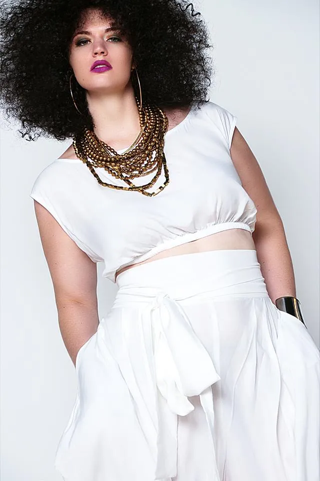 Non Slip Shoulder Seams Bold Design Cropped Tank- JIBRI