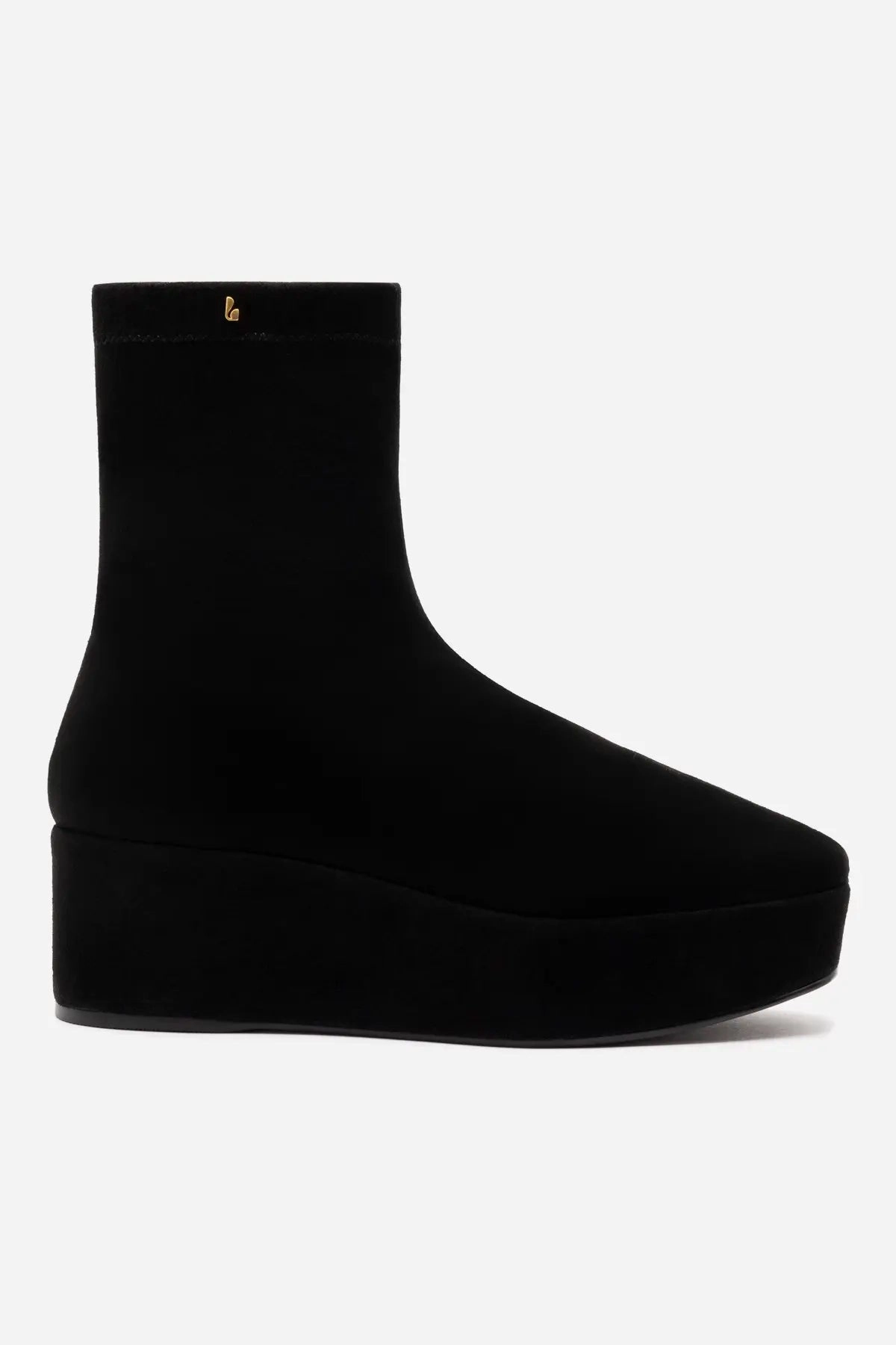 Dani Flatform Boot In Black Suede Oil-Resistant Stable Support Active Nomad