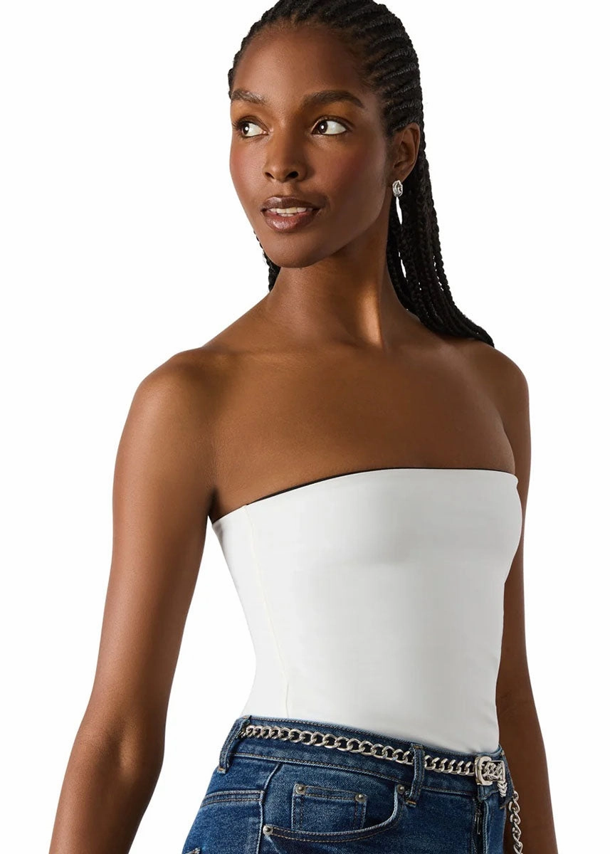 Aria Top - Black Multi FlatlockStitching AllSeason Wearability