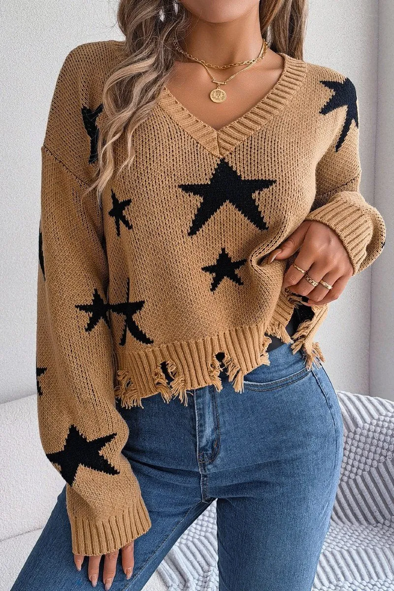 Seasonal Layer WOMEN STAR PRINTING DISTRESSED HEM KNIT SWEATER