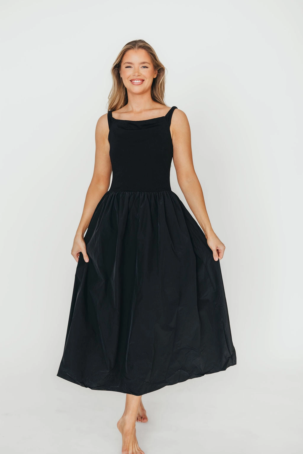 ASTR Dress *Final-Sale* Unlined Look