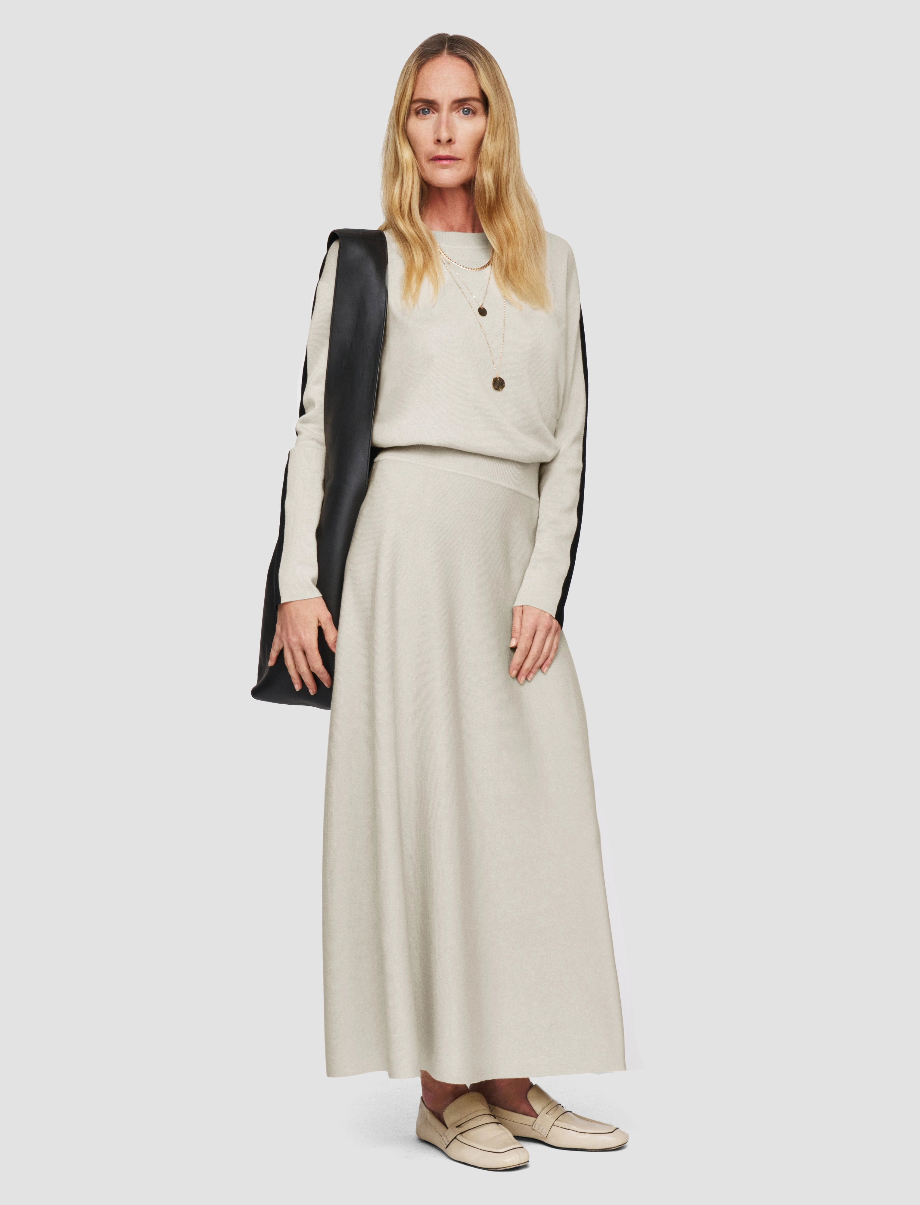 Unstructured Silhouette Bi-Colour Knit Skirt