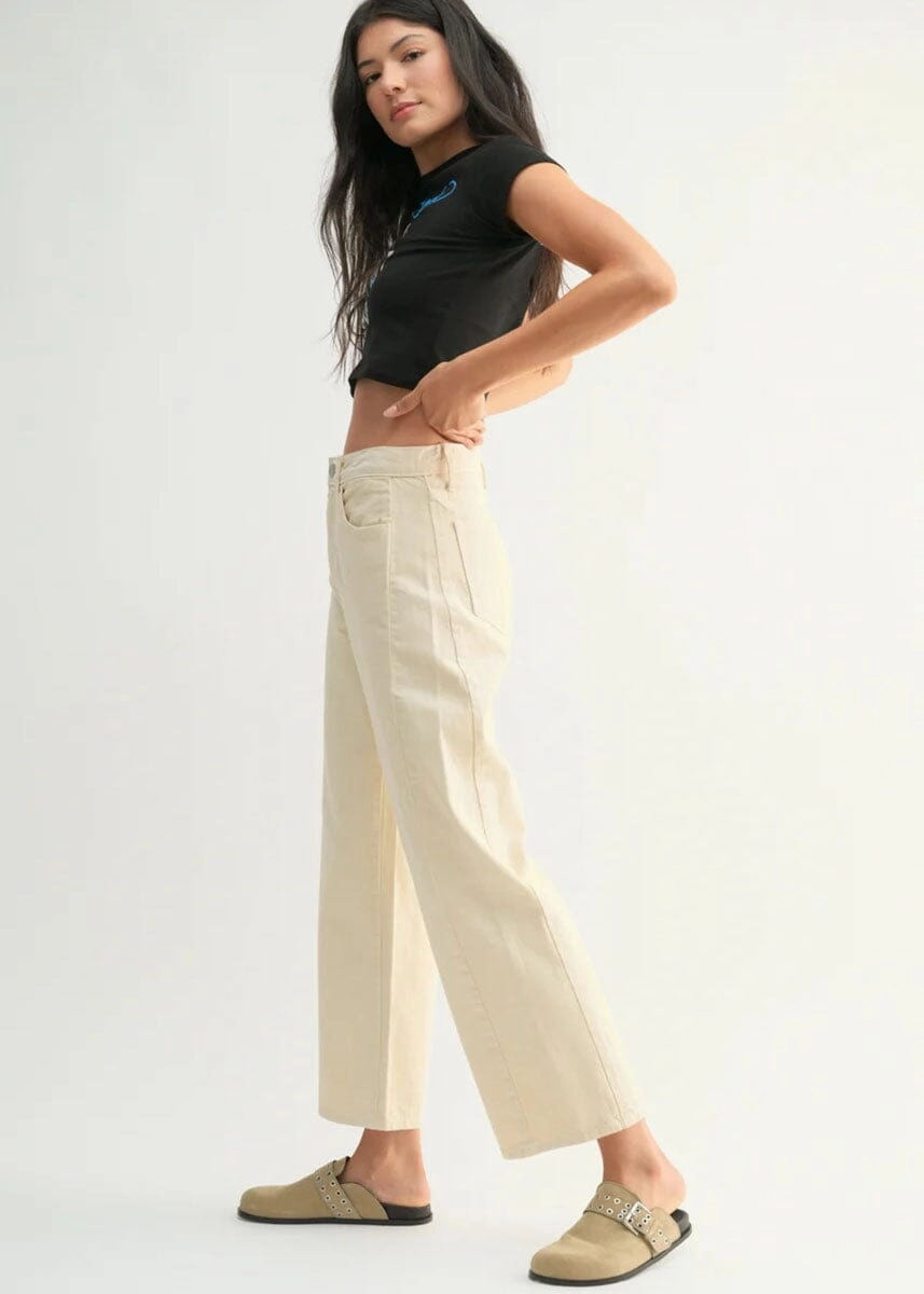 LowProfileTopstitching Comfortable Look Barrel Jean Twist - Cloud