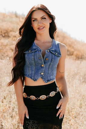 Calm Aesthetic Smooth Form Downhome Darling Sleeveless Denim Vest (Blue Haze)