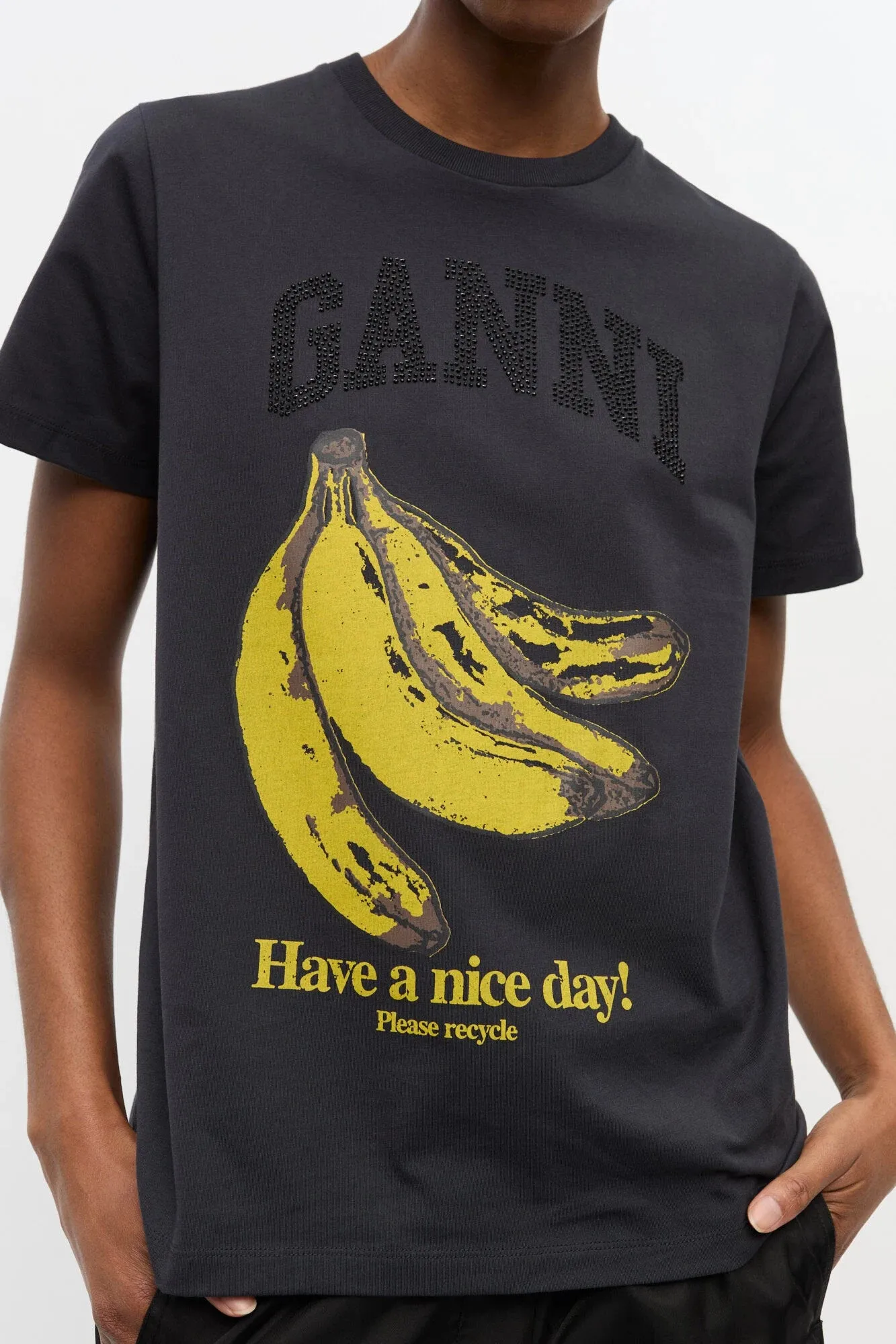 Black Banana Graphic T-shirt Comfortable All Day Wear Minimalist Style