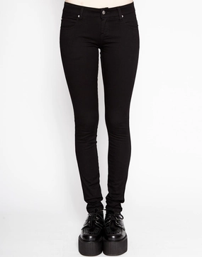 Bold Earthy Black T-Back Jean