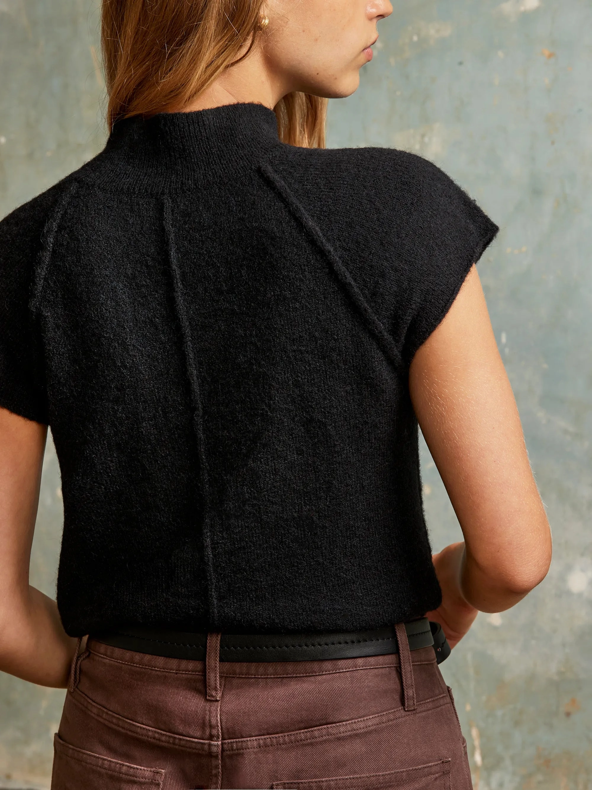 Black Turtleneck Knit Top with Wool and Alpaca FrictionReducing
