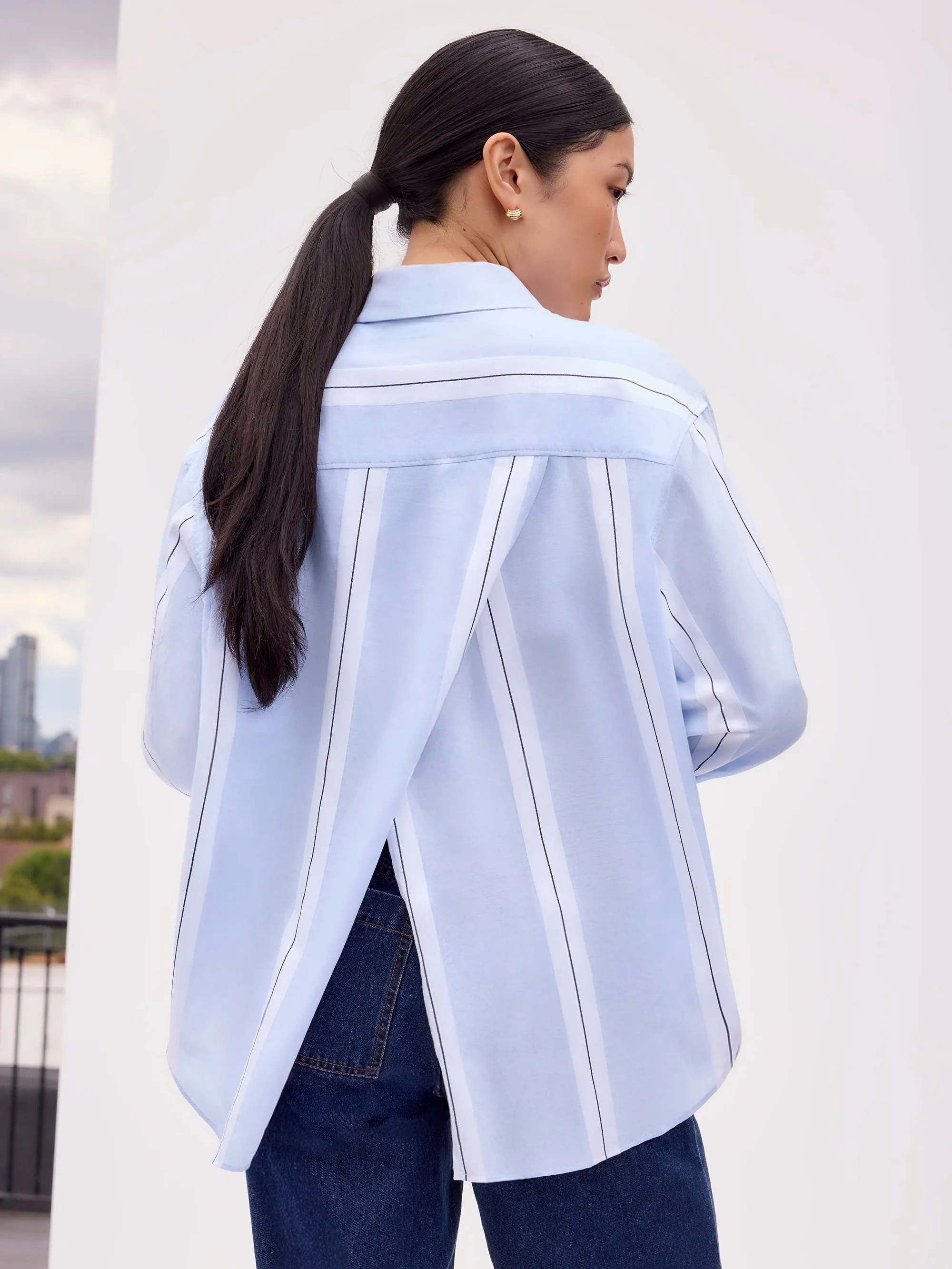 Tear Resistant Weave SmoothZipper Blue Striped Cotton Shirt