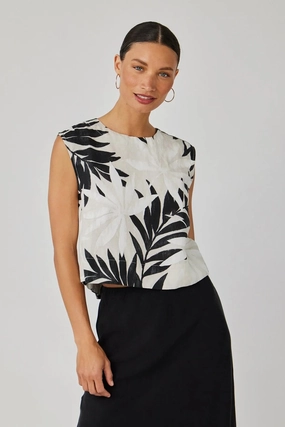 Breathable mesh lining Boxy Button Back Top