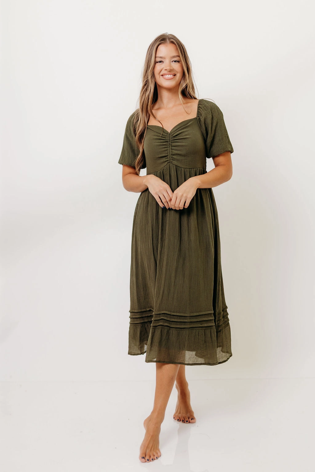 Garden-Party Eye Appeal Bronte Midi Dress in Calla Green