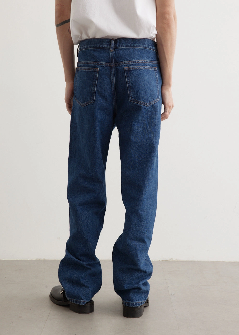 Party Look Earthy Fairfax Jeans