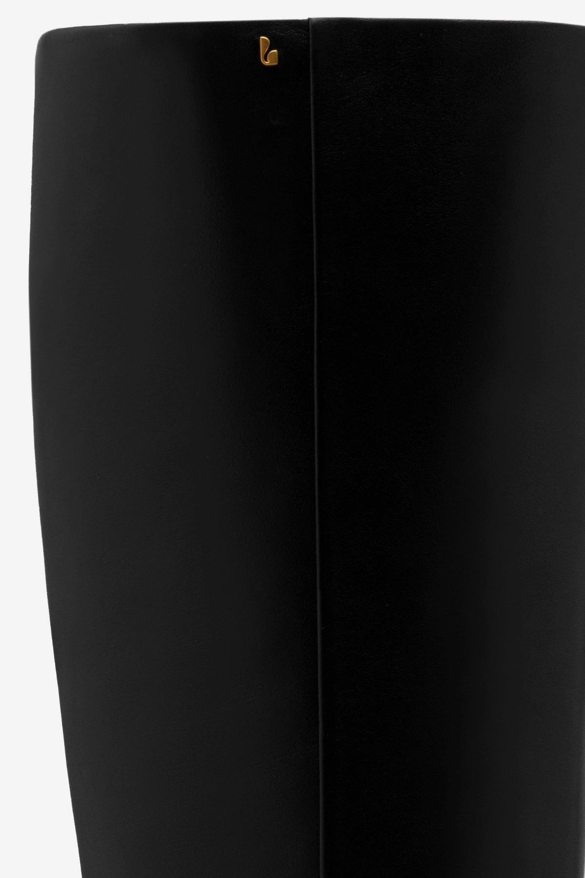 Eco Material All Day Wear Dry Comfort Carine Boot In Black Leather