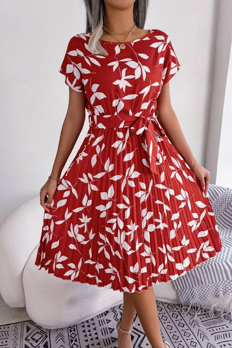 Gloss Finish CASUAL LEAF SHORT SLEEVE BIG SWING PLEATED DRESS_CWDSD2526