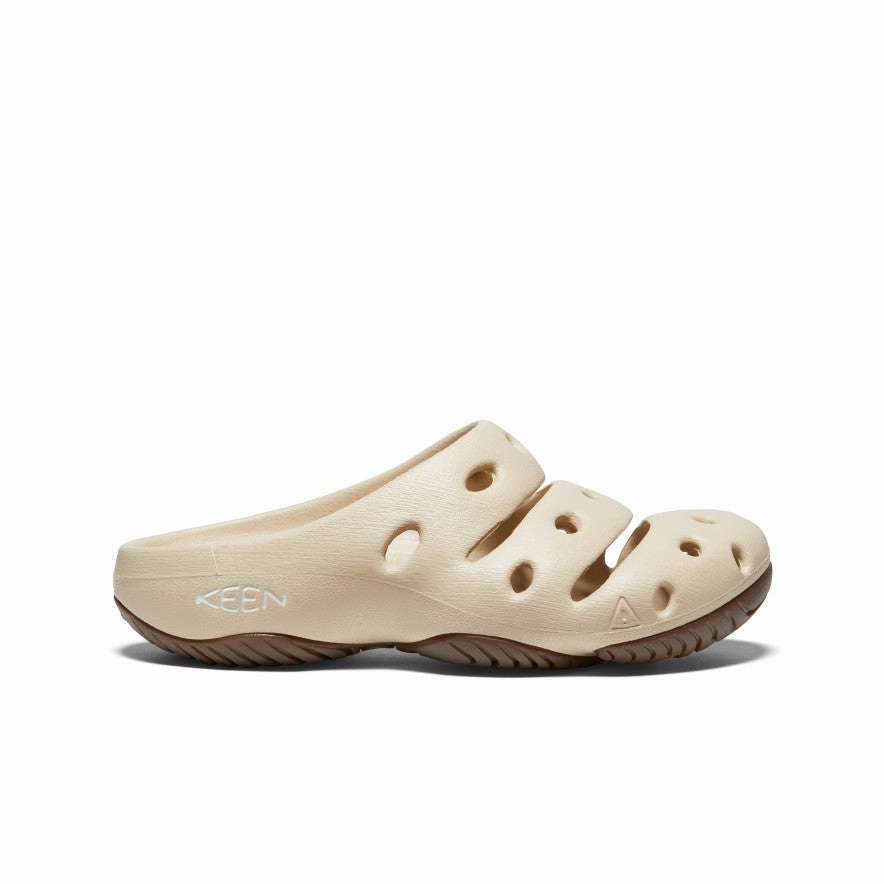 Day Wear Women's Yogui Clog  |  Safari/Silver Birch