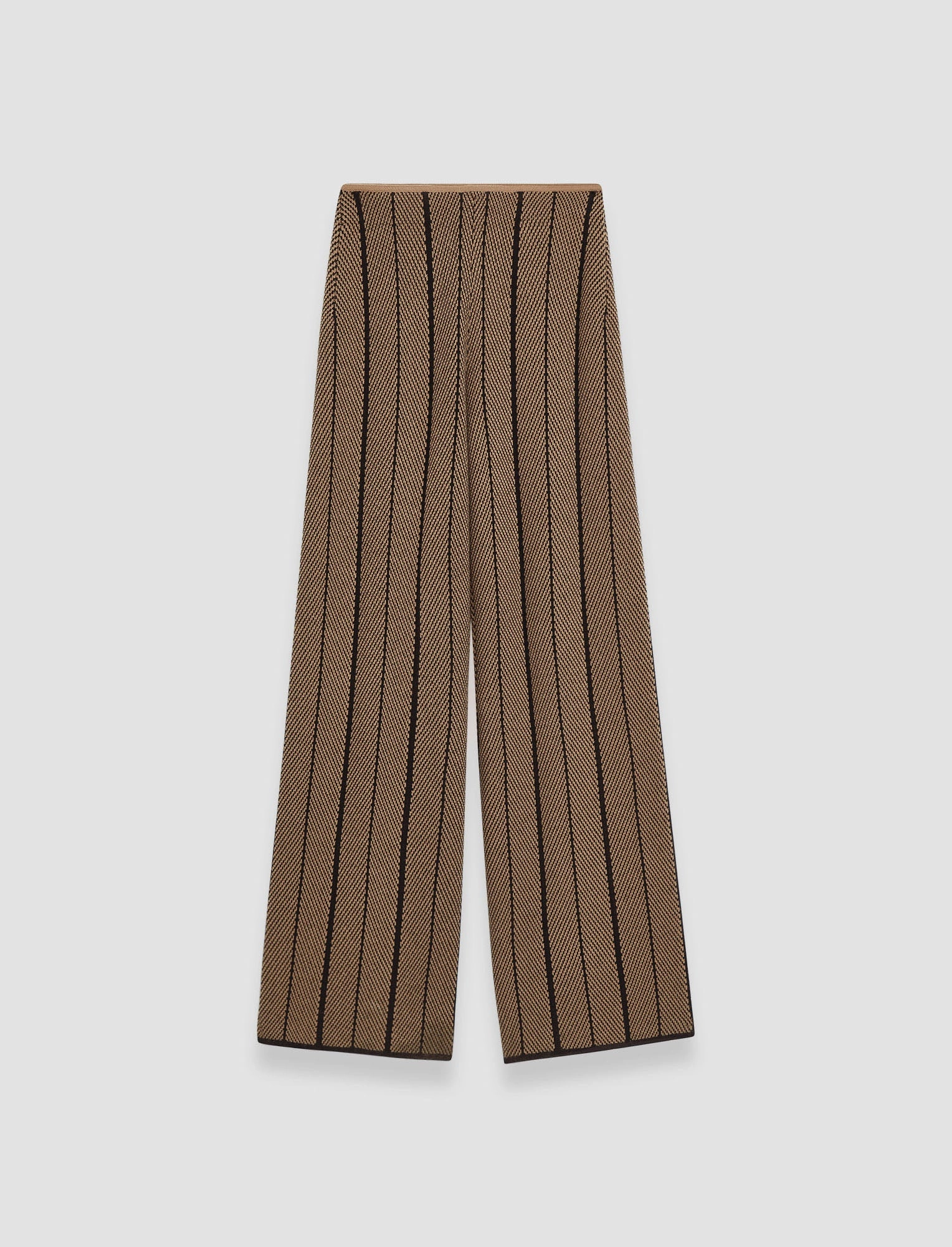 AirflowOptimized Pattern Chevron Jacquard Knitted Trousers