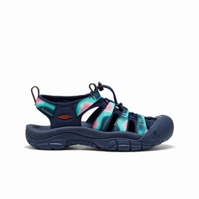 Women's Newport H2  |  Destination Pack Practical