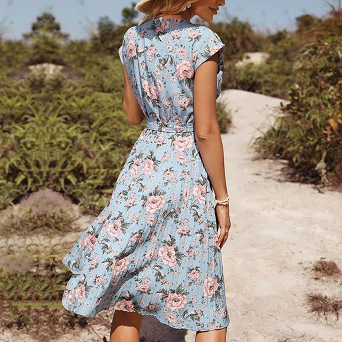 Blue floral print holiday dress_CWDSD3390 Cozy Fit Style Ease