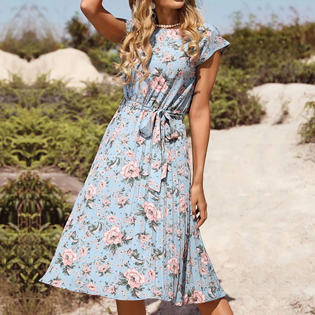 Pure Shape NoiseFreeFabric Blue floral print holiday dress_CWDSD3390