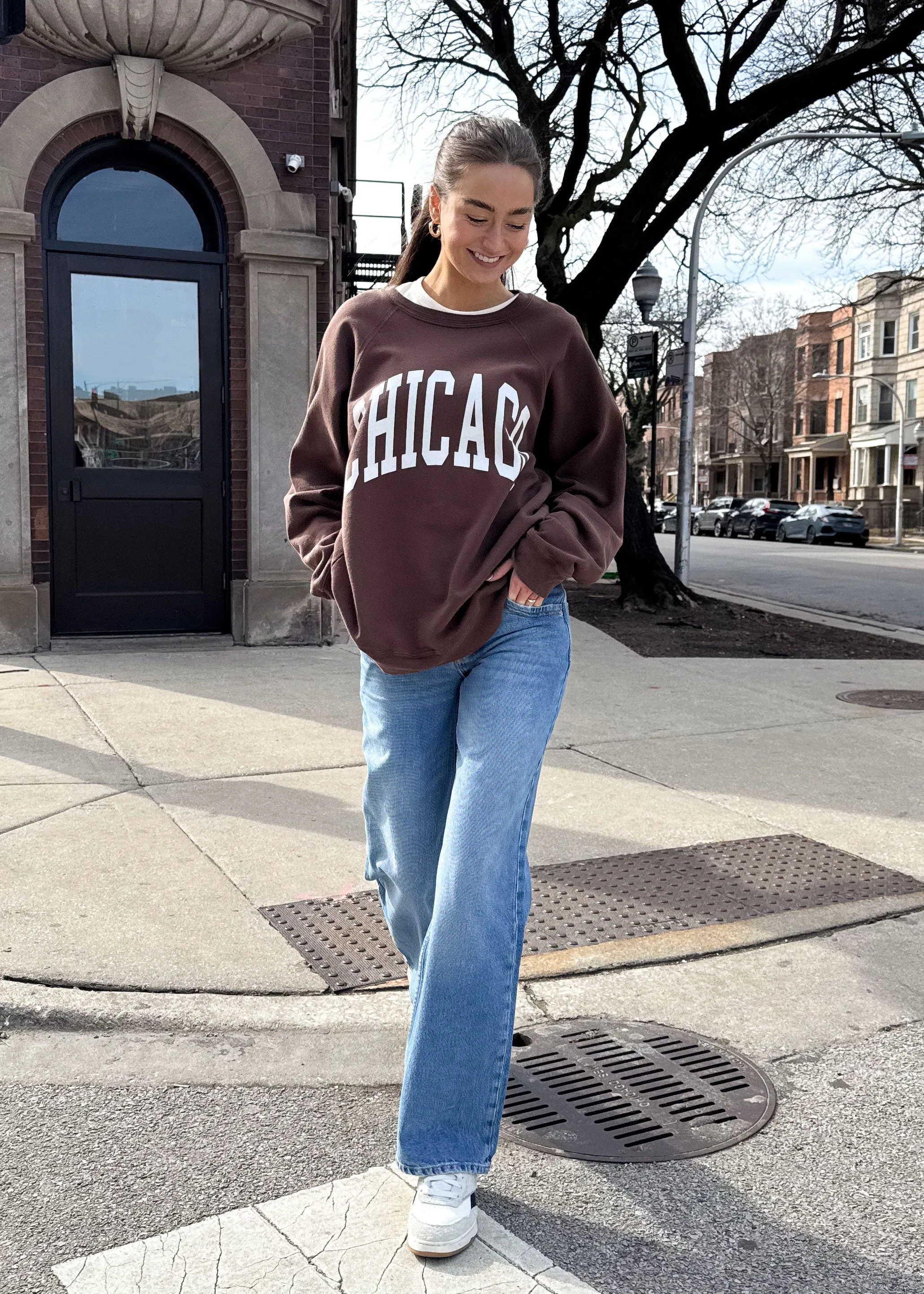 Breathable mesh panel Chicago Classic Crew Sweatshirt - Vintage Chocolate