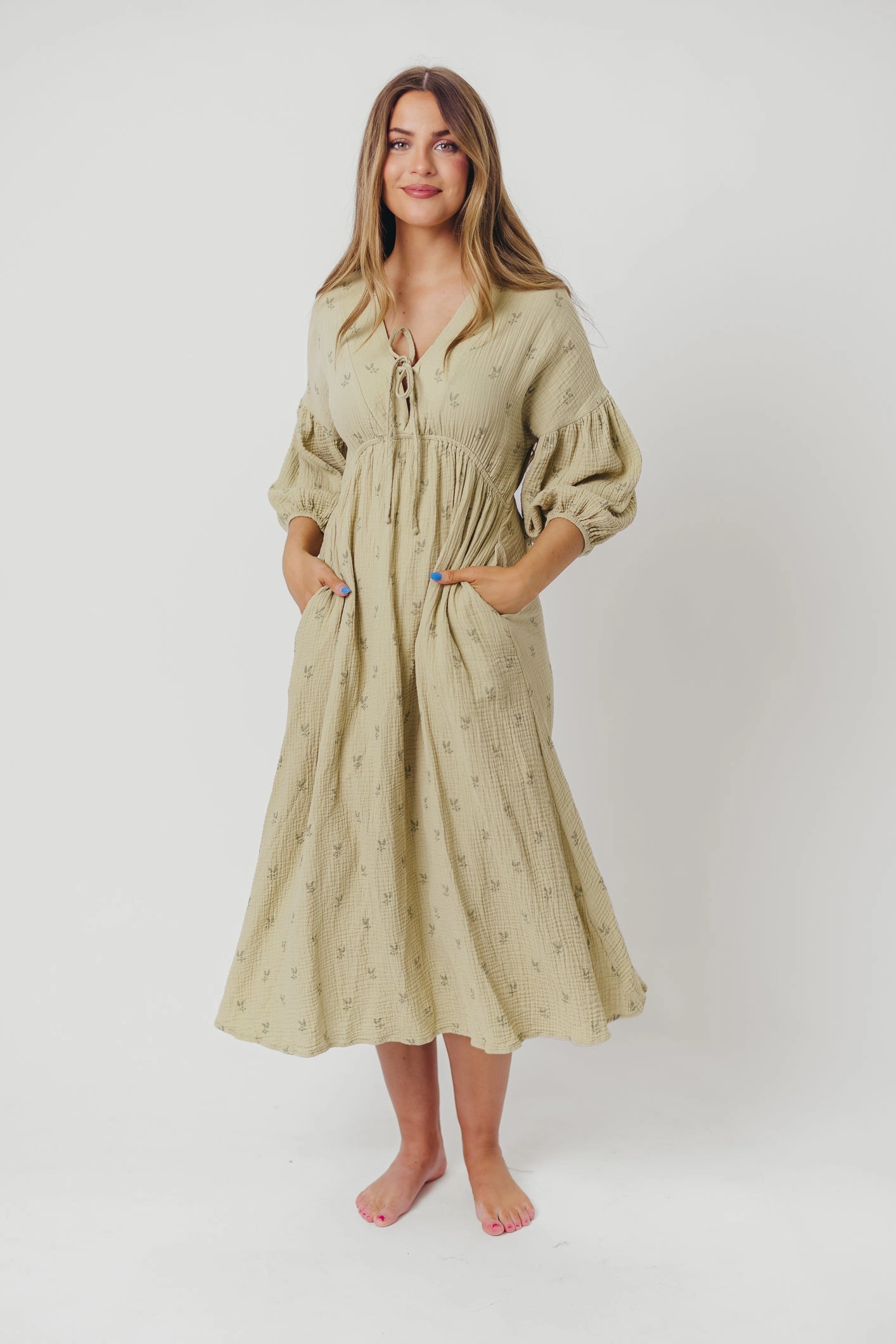 Hunter 100% Cotton Gauze Midi Dress in Thyme/Sage Foliage - Bump Friendly & Inclusive Sizing (XS-3XL) Magnetic-Closure
