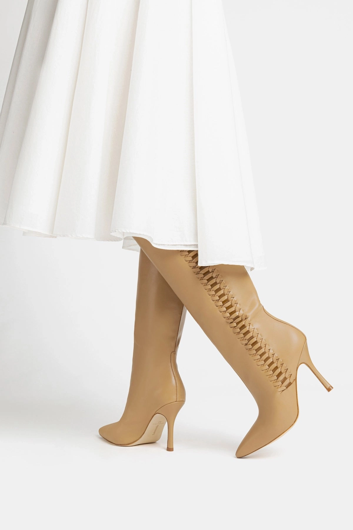 Smart Design Weather resistant Kate Boot In Peanut Leather