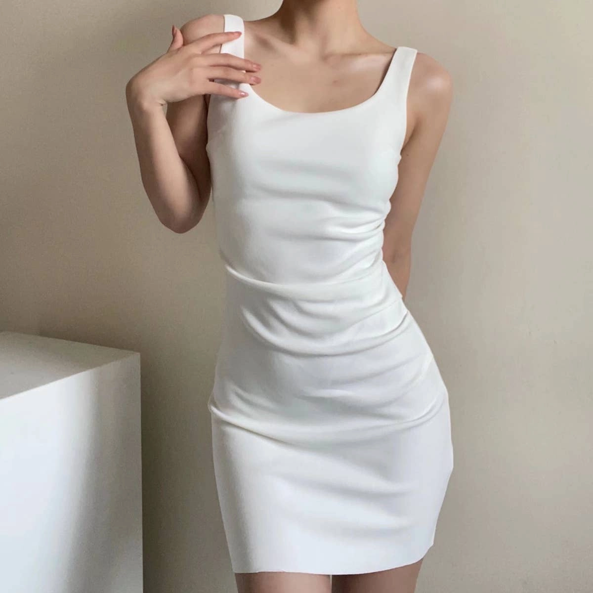 Silky texture COLLAR SLIM-FIT TEMPERAMENT WRAP BUTTOCK DRESS_CWDSD3642
