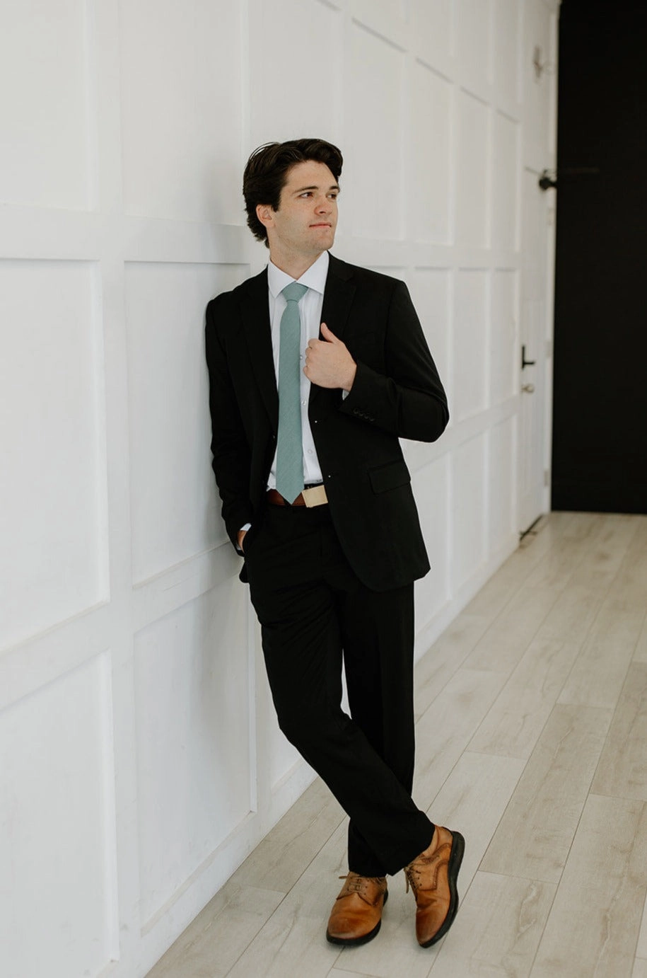 Quality craftsmanship Smart Casual Wear Legacy Suit Black