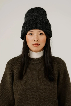 Classic Style Smart Fit Colette Boucle Beanie