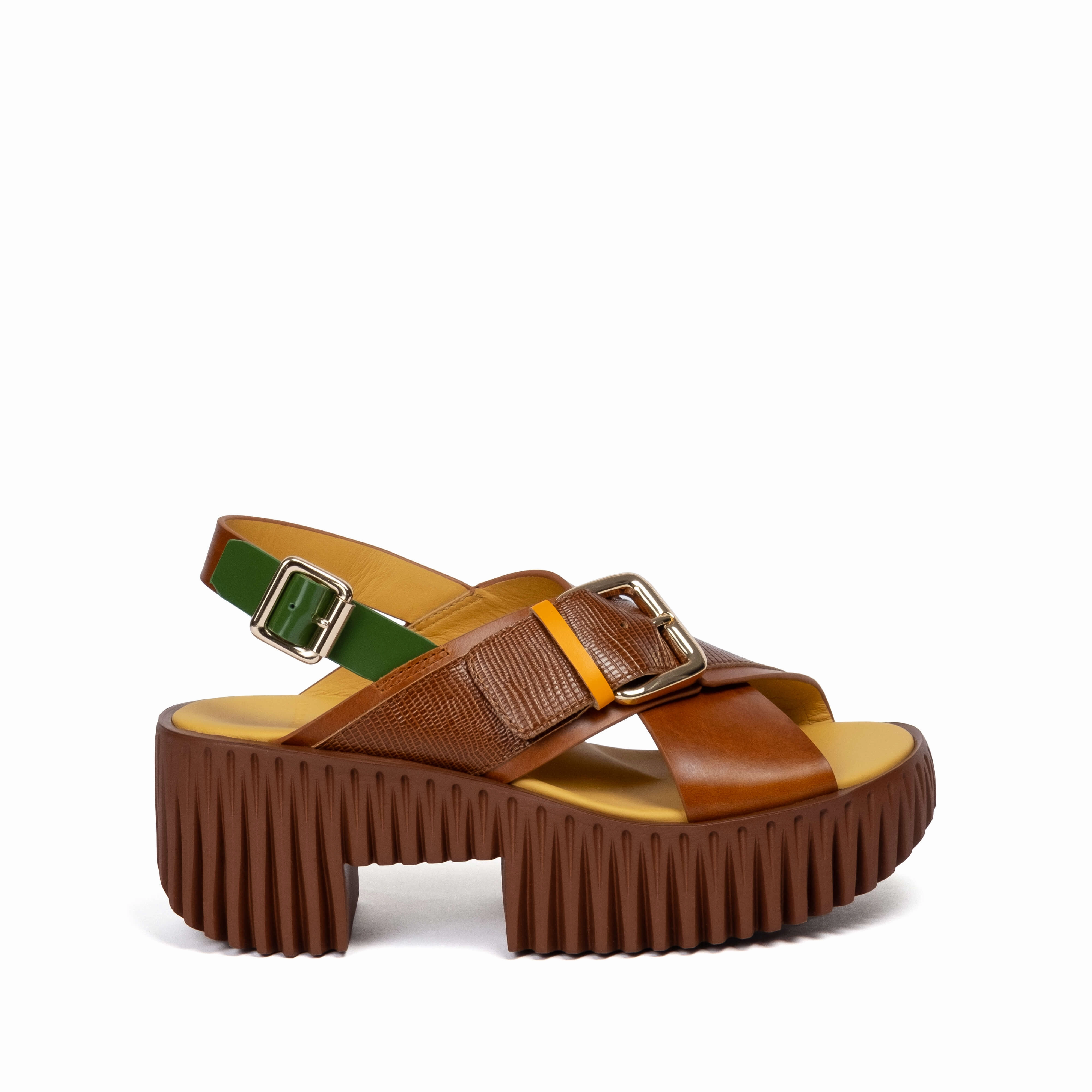 Comfortable beach sandals PLIA JUNO BROWN