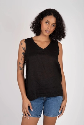 Contemporary Cut Isa