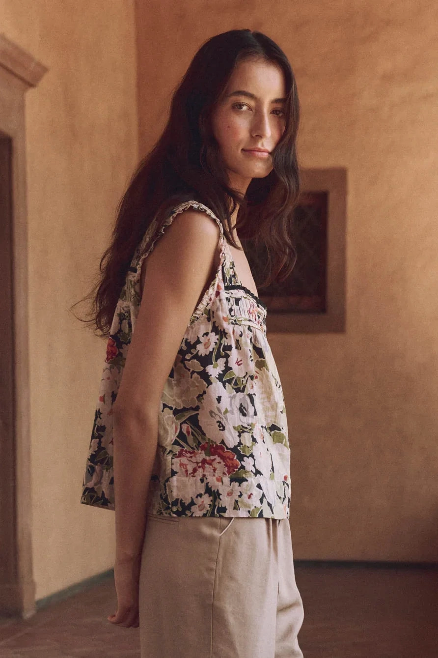 The Victorian Pleat Tank Snag Resistant Fabric