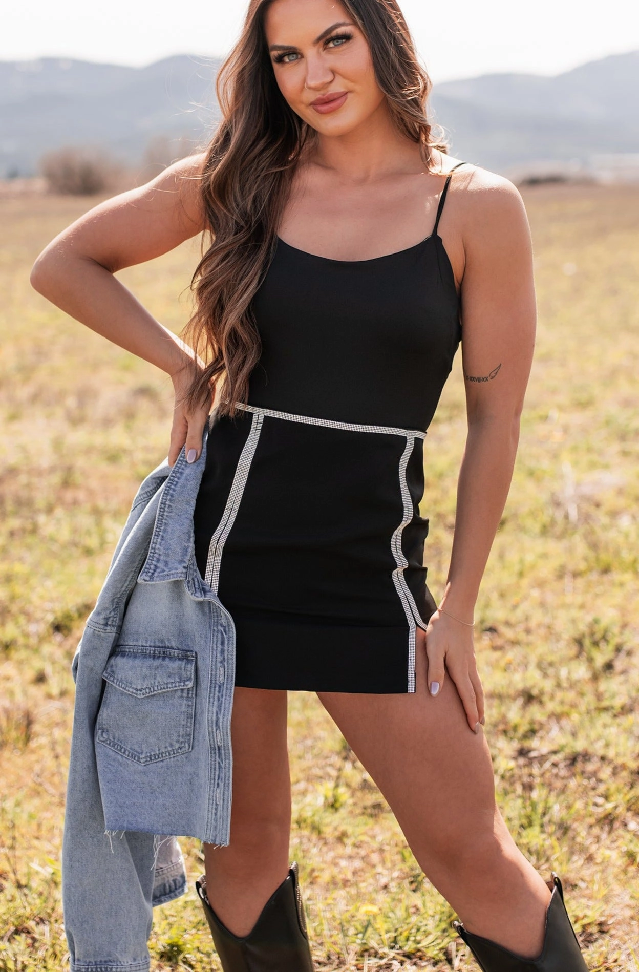 Sporty Vibe Active Comfort Cool Instincts Strappy Bramisuit (Black)