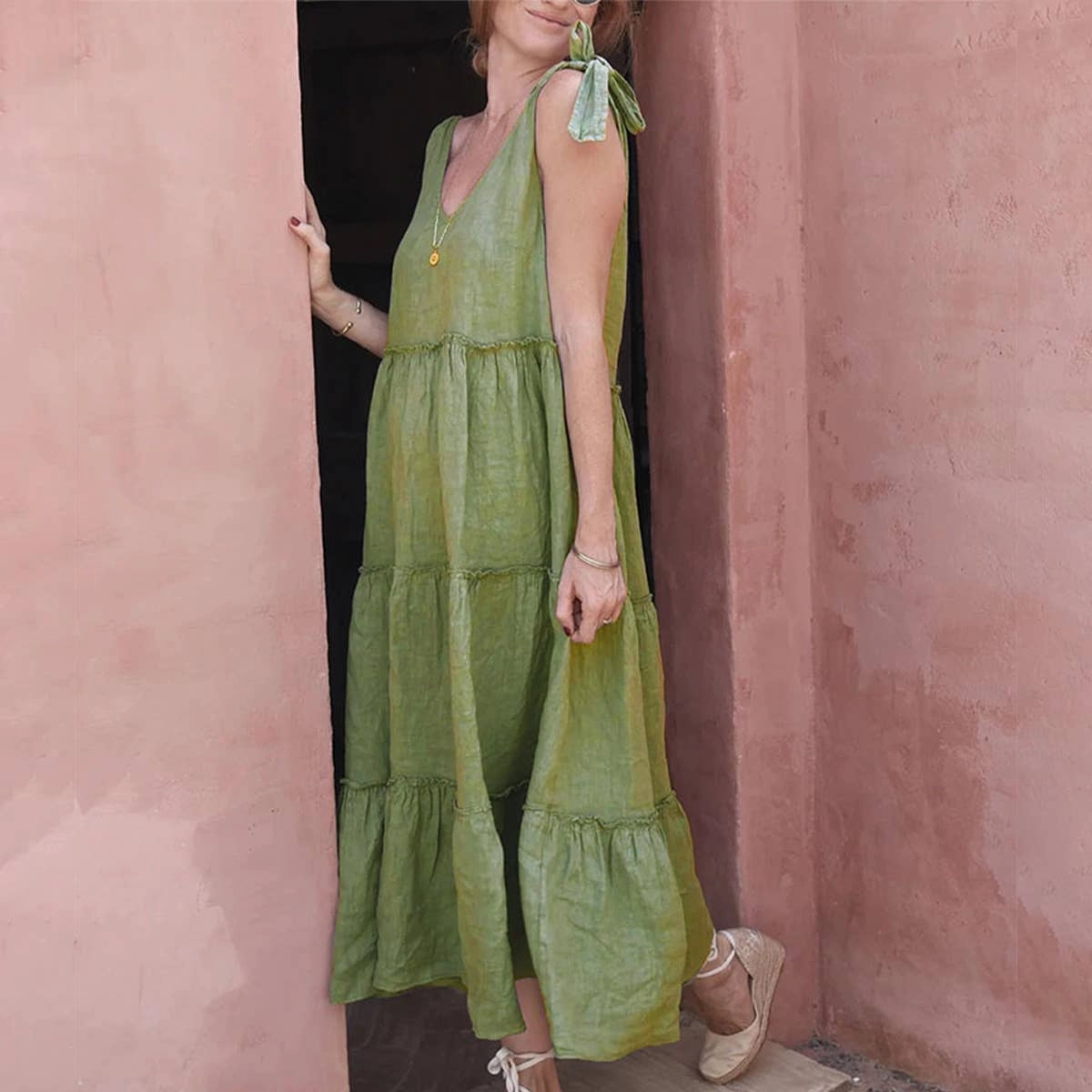 Timeless Cut Quiet Sweet COTTON AND LINEN SLEEVELESS DRESS_CWDMD1544